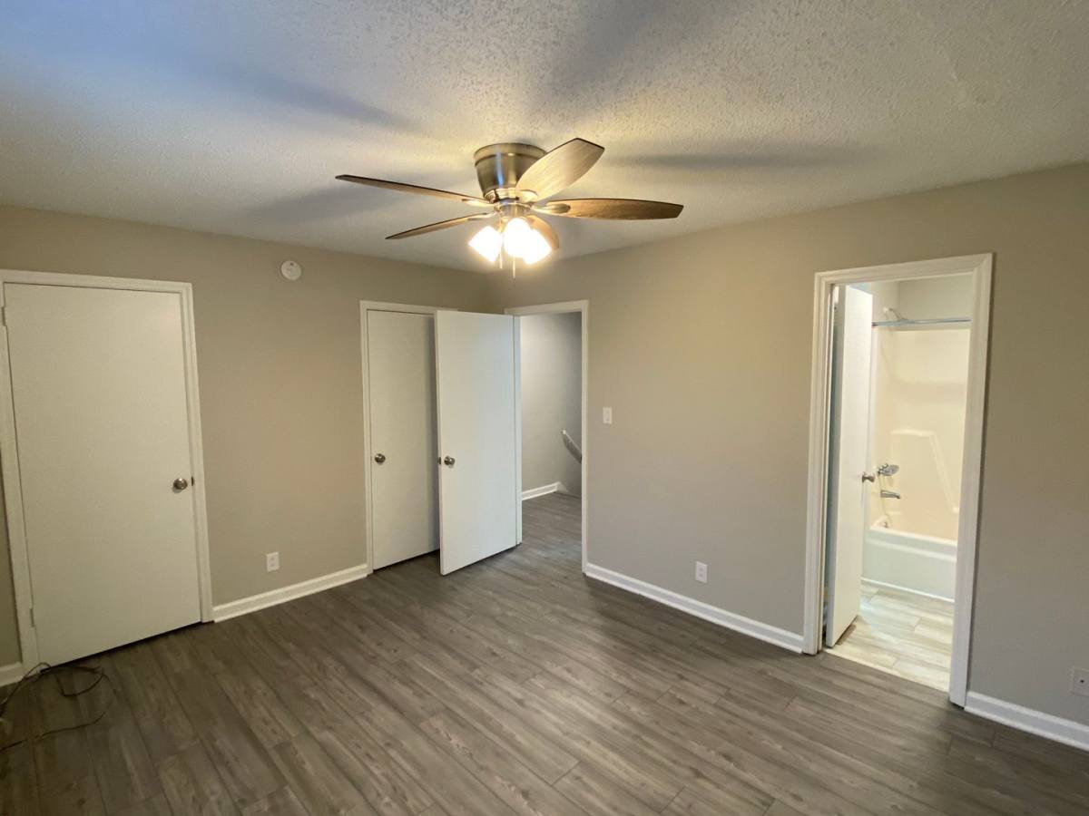 House for rent at 151 Edgewood Dr, Hendersonville, TN 37075
