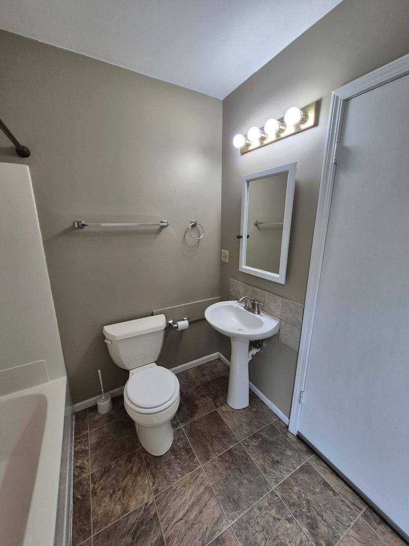 House for rent at 1001 S Hinshaw, Bloomington, IL 61701