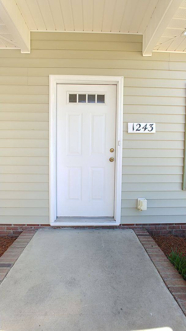 Townhouse for rent at 1243 Stoneridge Lane, Rocky Mount, NC 27804