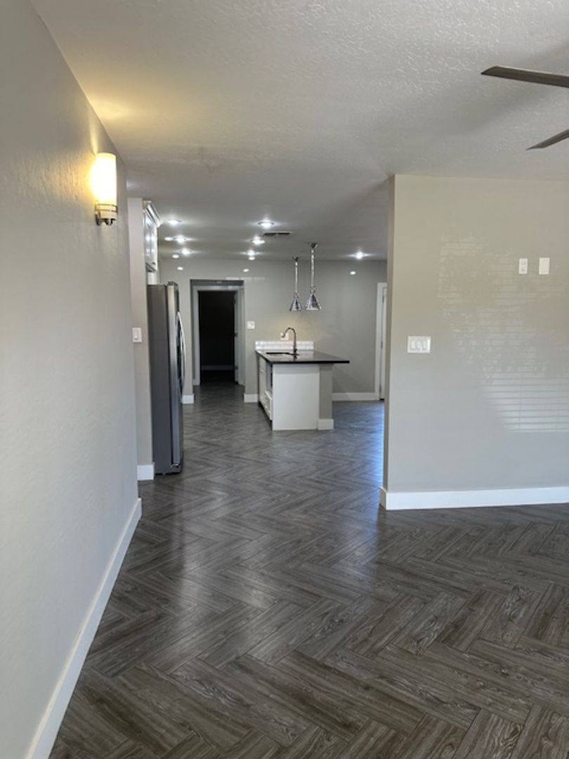 House for rent at 1416 E Del Rio Dr, Tempe, AZ 85282
