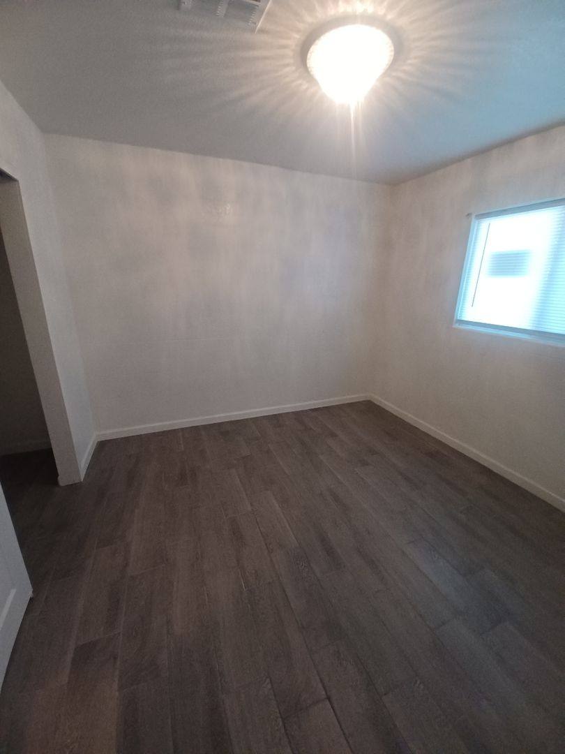 Apartment for rent at 2033 W Madison St, Phoenix, AZ 85009