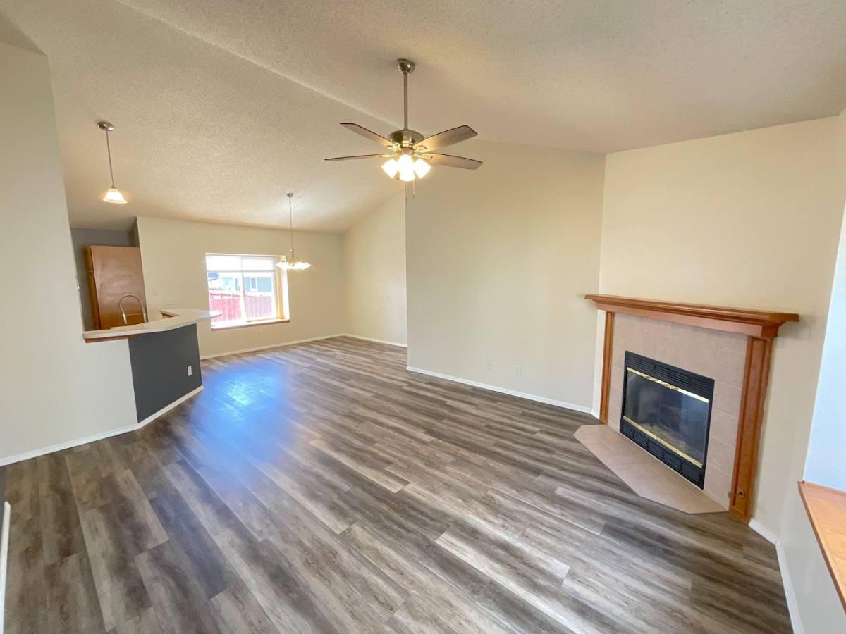 House for rent at 8166 Telegraph Dr, Colorado Springs, CO 80920