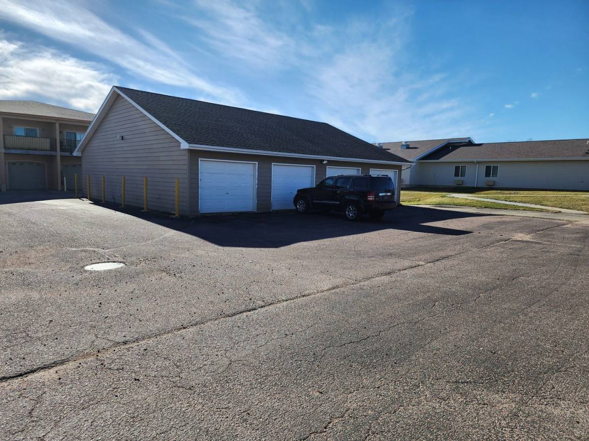 Apartment for rent at 625 E Brian St, Tea, SD 57064