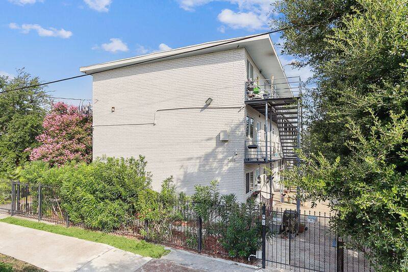 Apartment for rent at 2013 S Liberty St #202, New Orleans, LA 70113