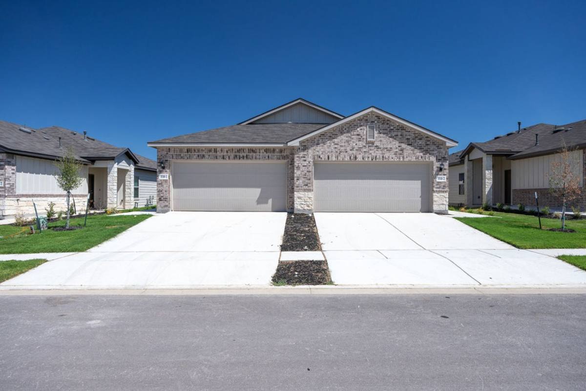 Townhouse for rent at 5510 Cibolo Pass #1, Converse, TX 78109