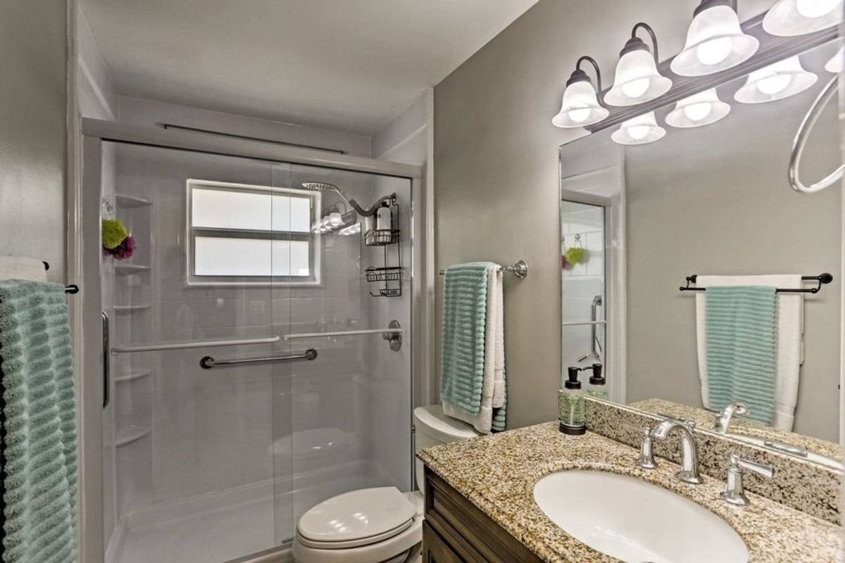 Apartment for rent at 4120 SE 18th Place, Cape Coral, FL 33904