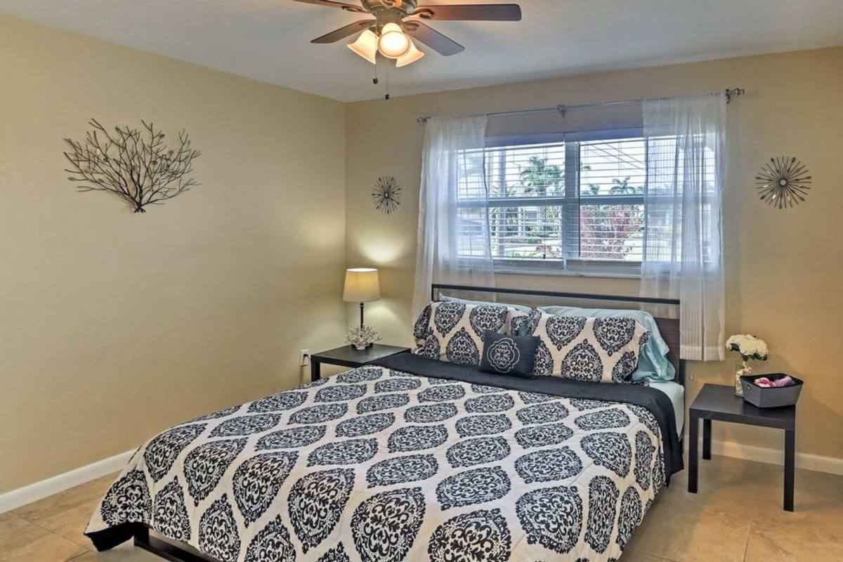 Apartment for rent at 4120 SE 18th Place, Cape Coral, FL 33904