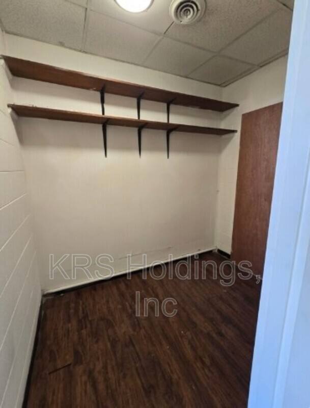Apartment for rent at 908 W Broad St, Richmond, VA 23220