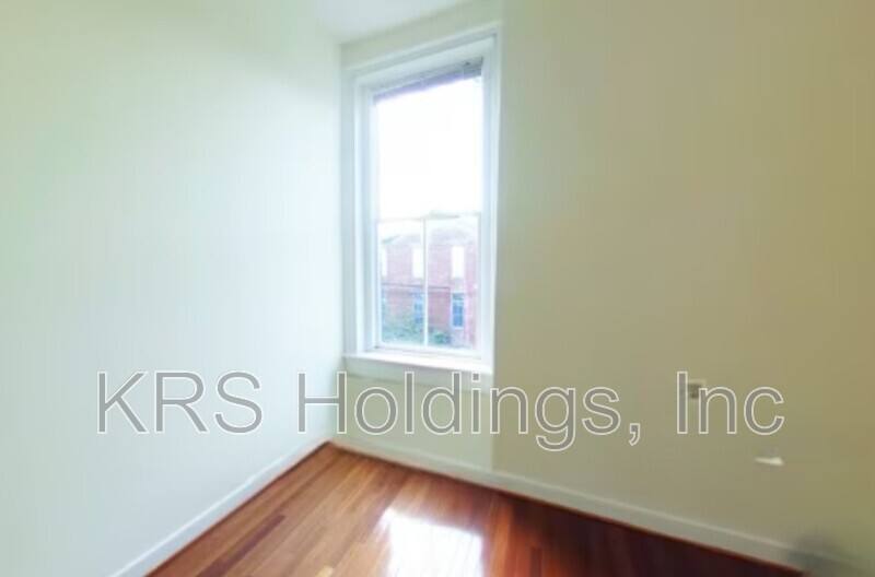 Apartment for rent at 123 E Broad St, Richmond, VA 23219