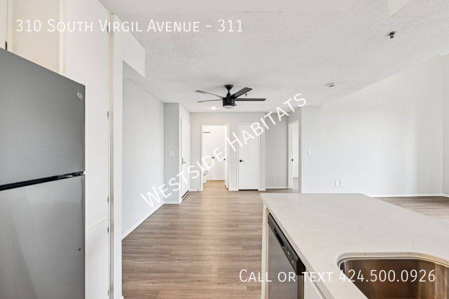 Apartment for rent at 310 S Virgil Ave, Los Angeles, CA 90020