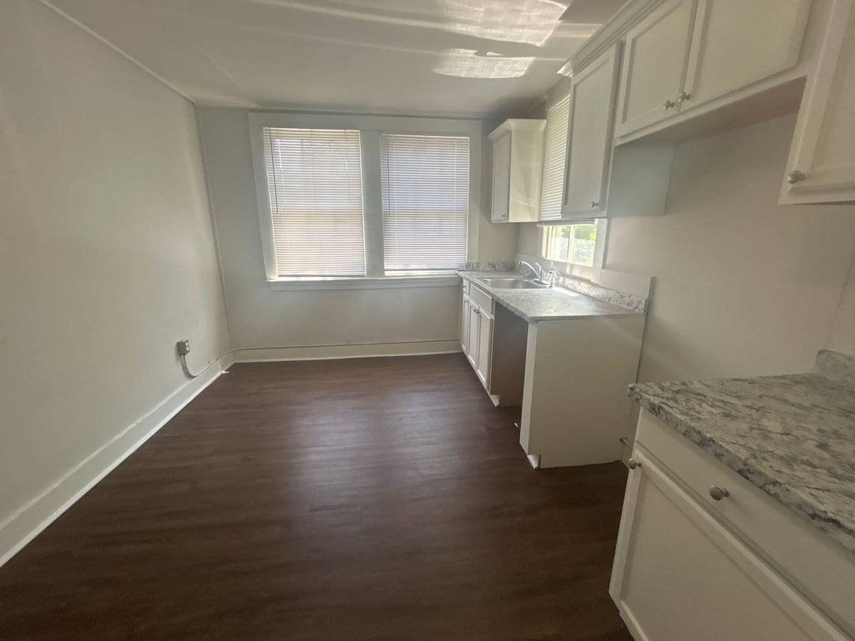 Apartment for rent at 1298 Carr Ave, Memphis, TN 38104