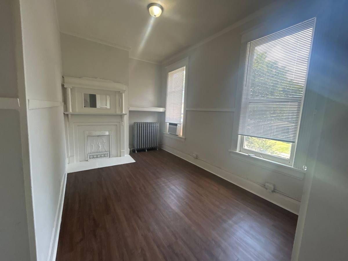 Apartment for rent at 1298 Carr Ave, Memphis, TN 38104