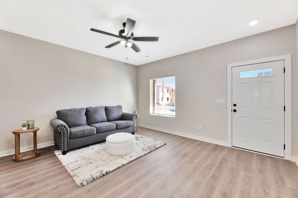 Townhouse for rent at 5410-12 N Gray Dr, Wichita, KS 67219