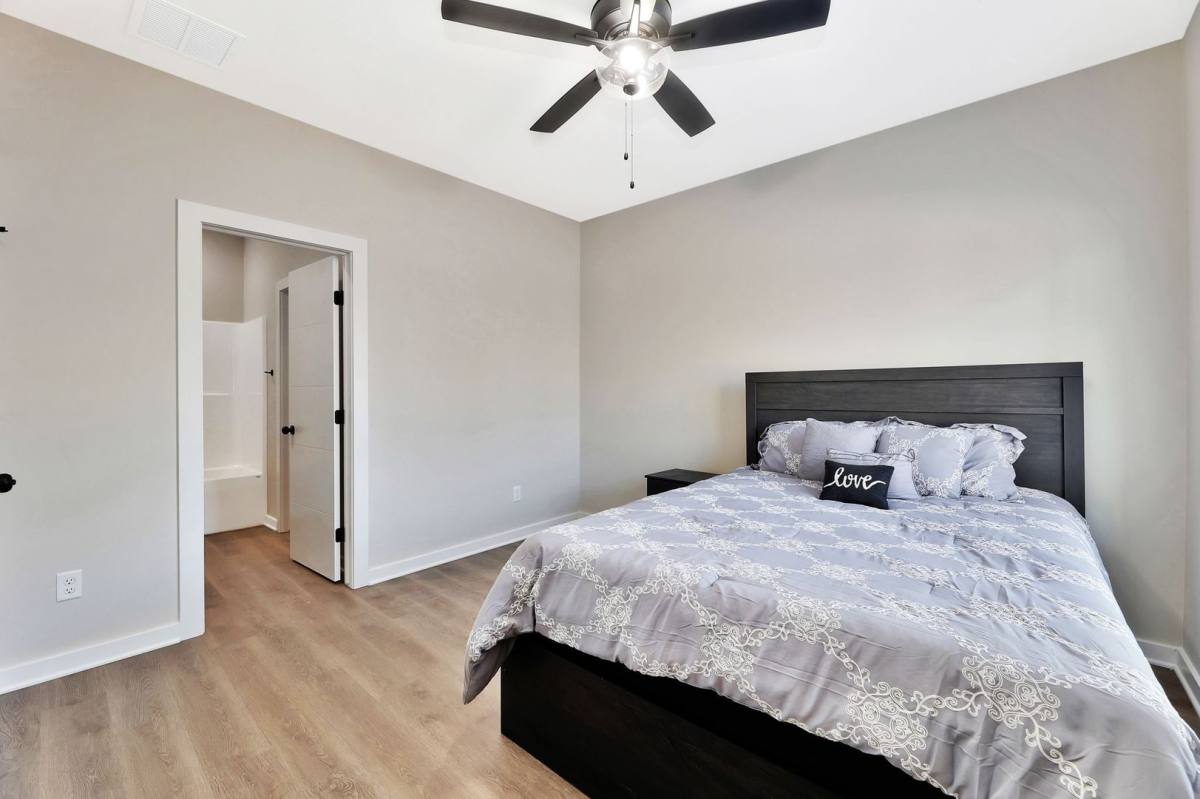 Townhouse for rent at 5410-12 N Gray Dr, Wichita, KS 67219