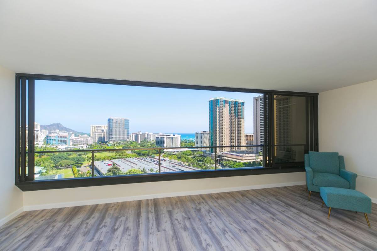 Apartment for rent at 1910 Ala Moana Blvd, Honolulu, HI 96815