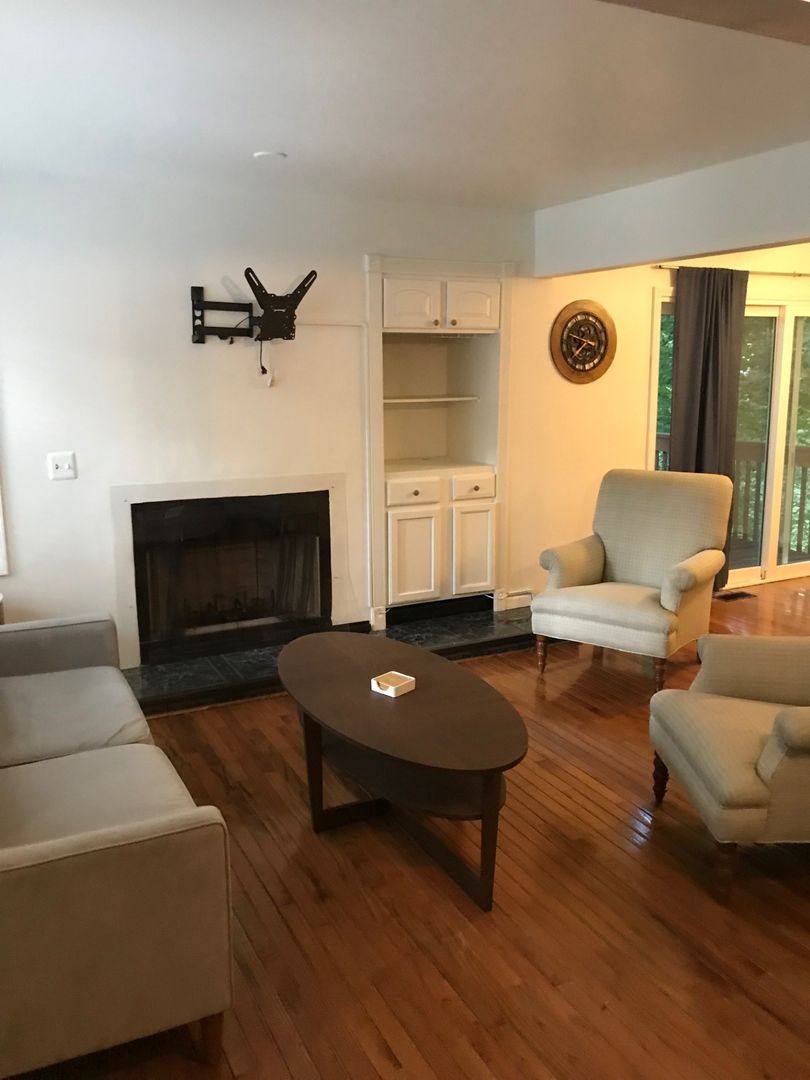 Apartment for rent at 106 Tulip Tree Court, Ann Arbor, MI 48103