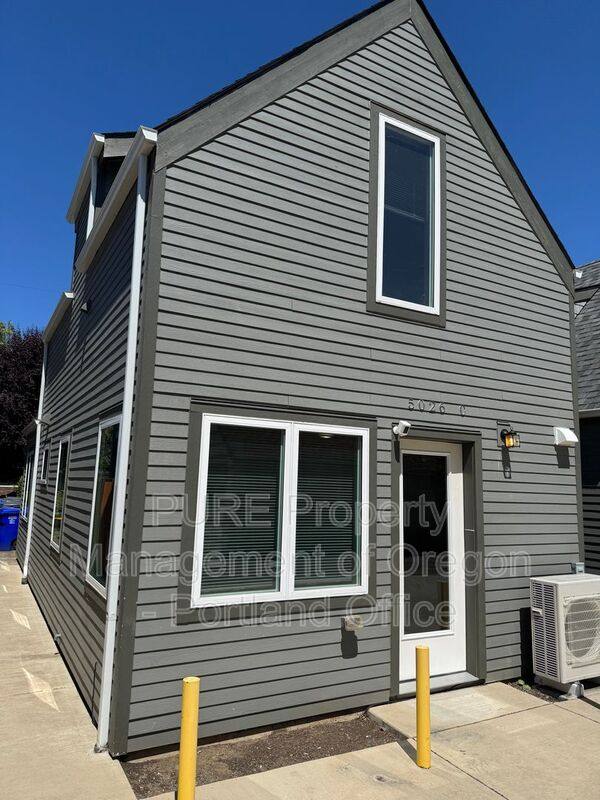 House for rent at 5026 N Harvard #C, Portland, OR 97203