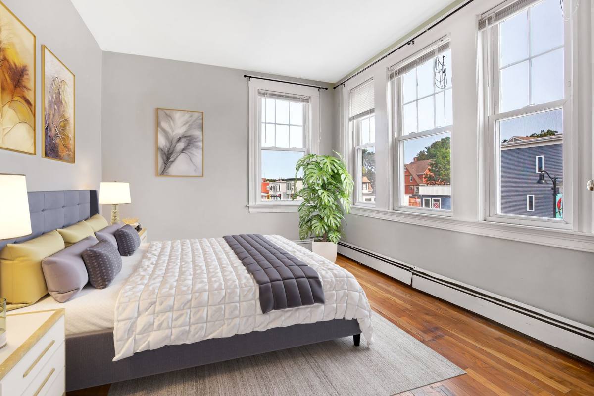 Apartment for rent at 248 Rantoul St, Beverly, MA 01915