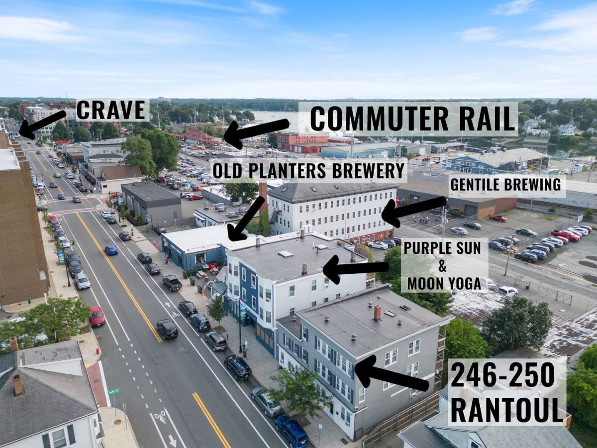 Apartment for rent at 248 Rantoul St, Beverly, MA 01915