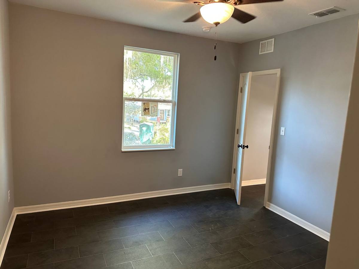 House for rent at 105 N Davis St, Plant City, FL 33563