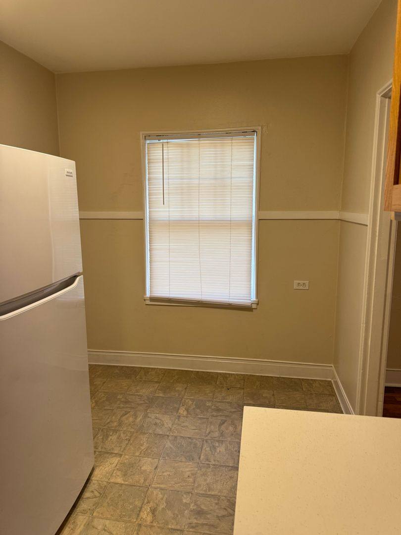 Apartment for rent at 2214 Broadway, Vancouver, WA 98663