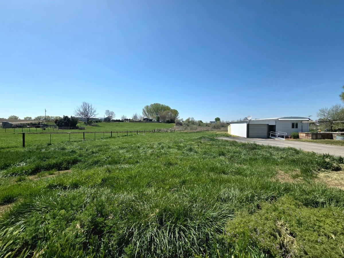 House for rent at 28750 Rocky Rd, Parma, ID 83660