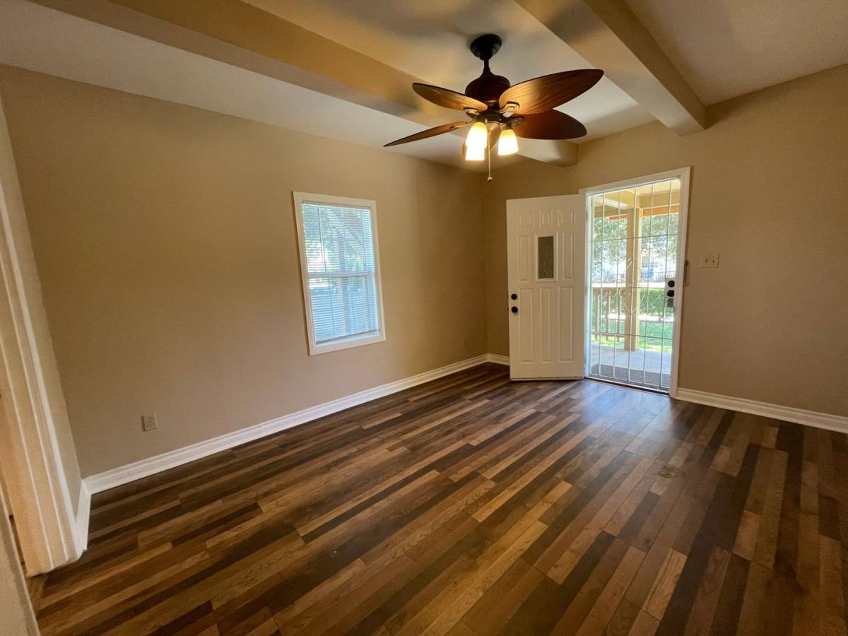 Apartment for rent at 188-192 S Craig Ave, Pasadena, CA 91107