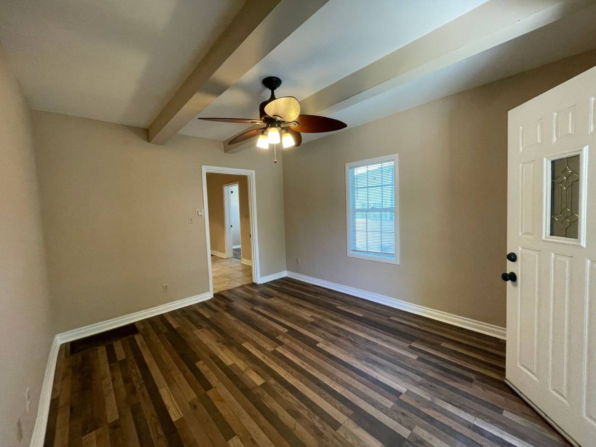 Apartment for rent at 188-192 S Craig Ave, Pasadena, CA 91107