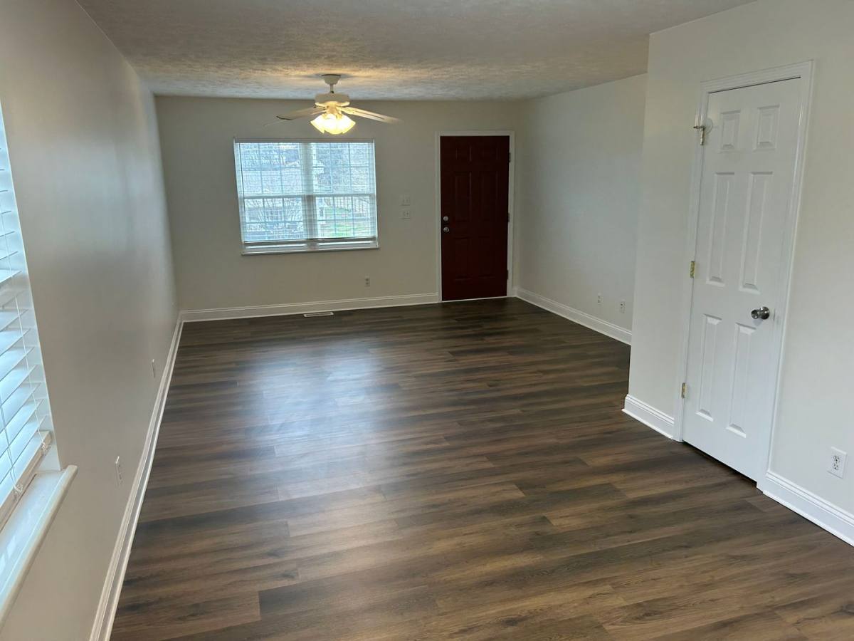 House for rent at 907 Mynders Ave, Maryville, TN 37801