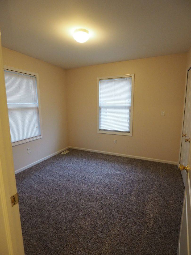 Apartment for rent at 3029 Charing Cross Rd, Ann Arbor, MI 48108