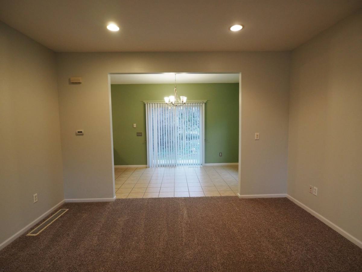 Apartment for rent at 3029 Charing Cross Rd, Ann Arbor, MI 48108