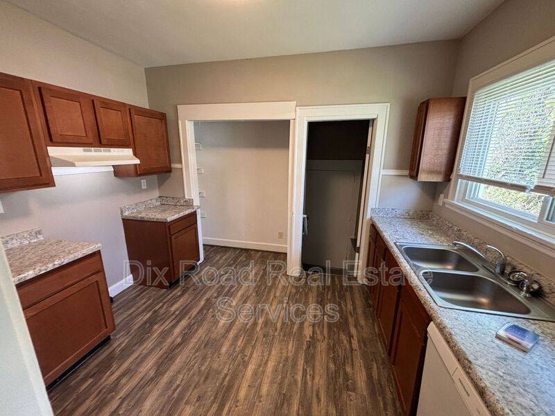 House for rent at 3701 Iona Ave, Cincinnati, OH 45213