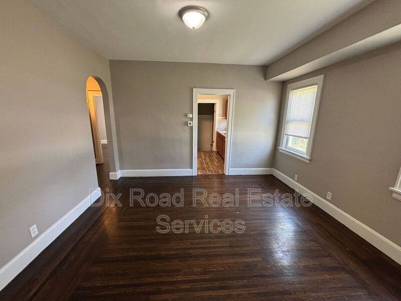 House for rent at 3701 Iona Ave, Cincinnati, OH 45213