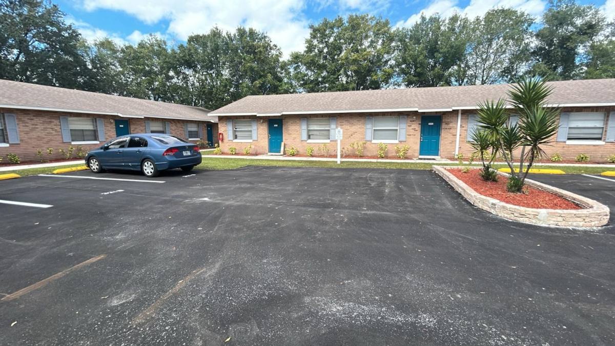 Apartment for rent at 3201 Pershing St, Kissimmee, FL 34741