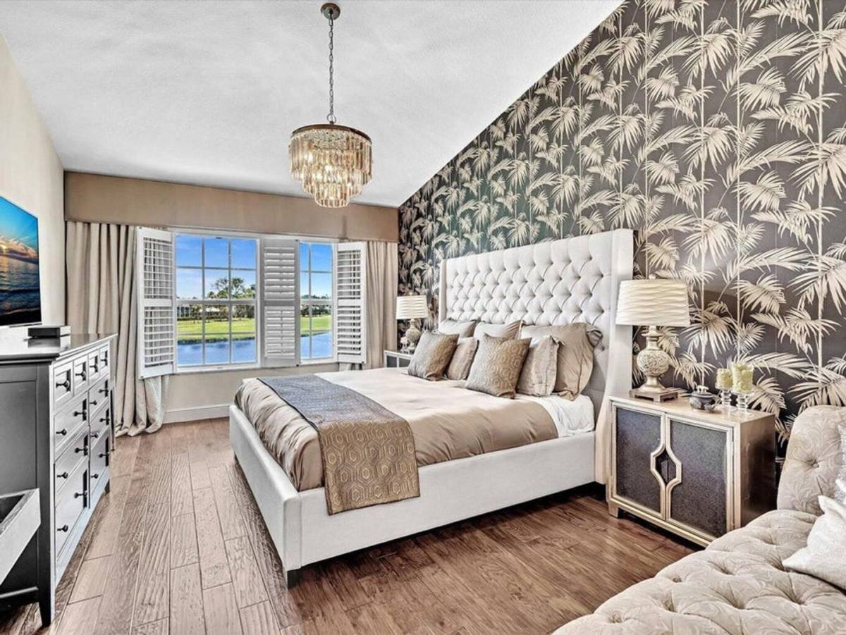 House for rent at 17287 Boca Club Blvd, Boca Raton, FL 33487