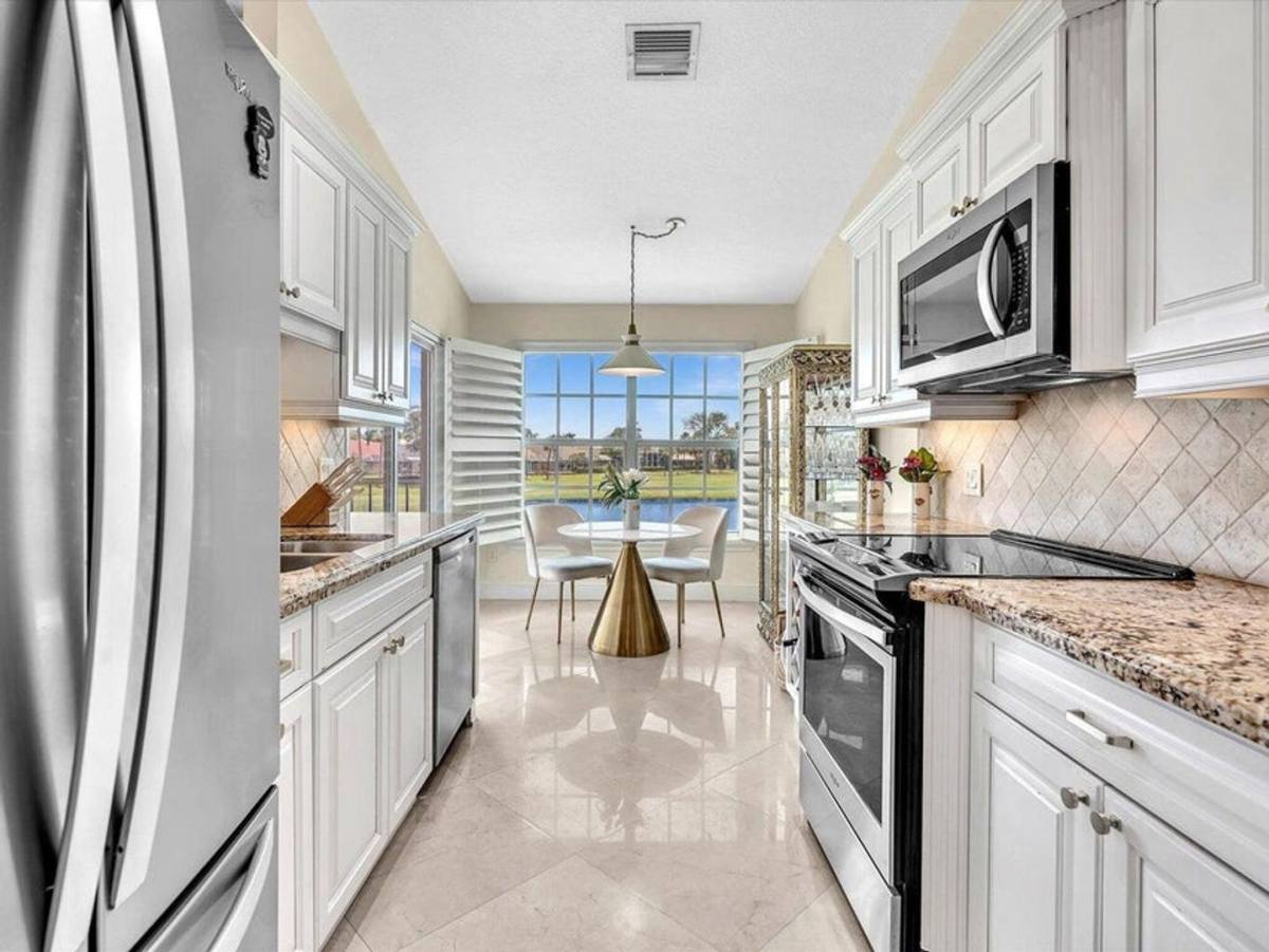 House for rent at 17287 Boca Club Blvd, Boca Raton, FL 33487