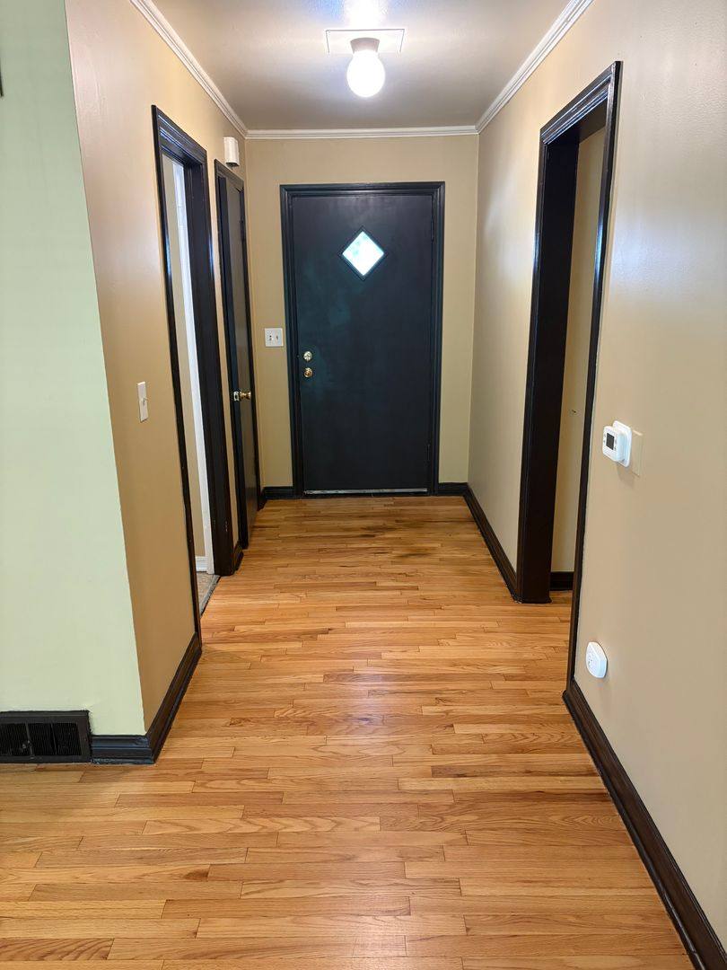 Apartment for rent at 873 Clinton Dr, Fayetteville, AR 72701