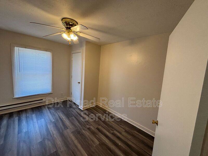 Apartment for rent at 829 Maple Ave #3, Hamilton, OH 45011