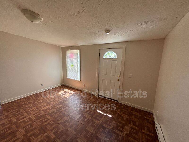 Apartment for rent at 829 Maple Ave #3, Hamilton, OH 45011