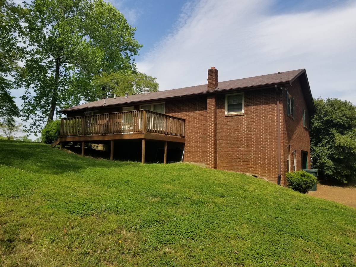 House for rent at 114 Payne Springs, Dickson, TN 37055
