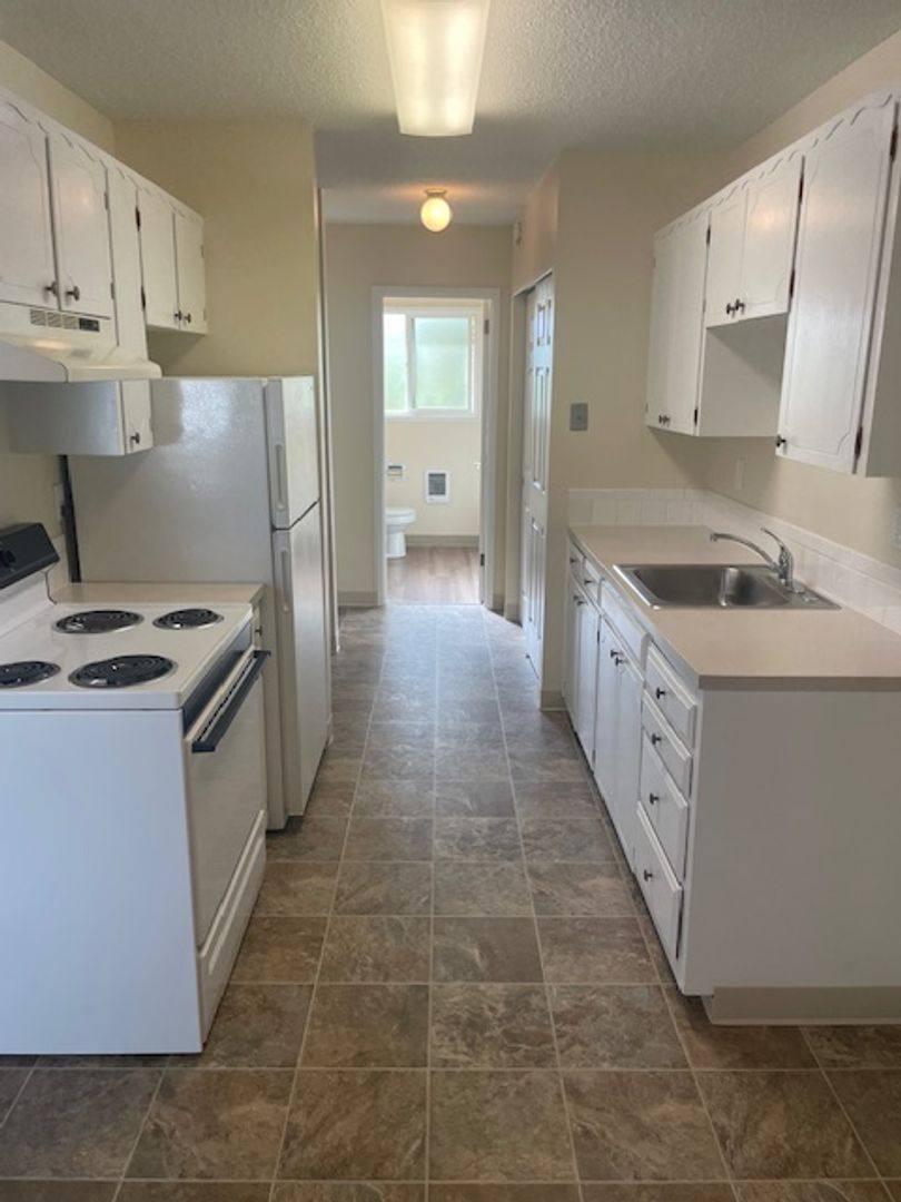 Apartment for rent at 2530-2545 SE 125th Ave, Portland, OR 97236