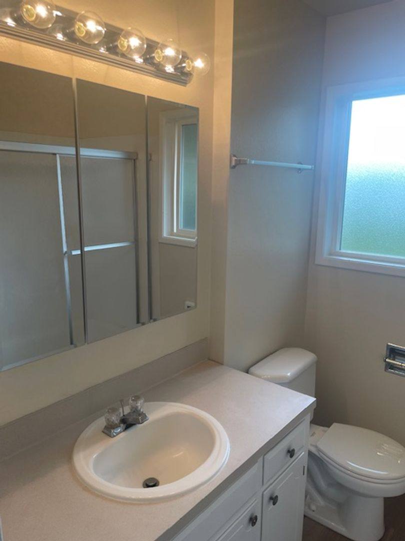 Apartment for rent at 2530-2545 SE 125th Ave, Portland, OR 97236