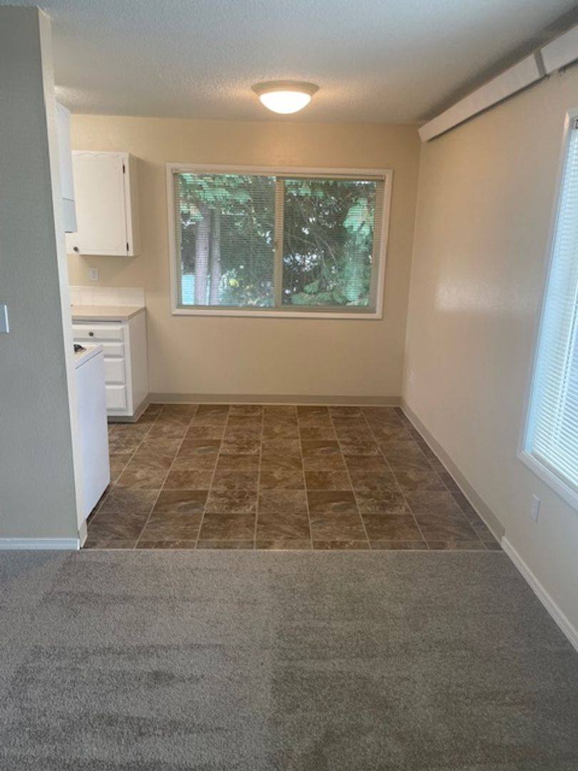 Apartment for rent at 2530-2545 SE 125th Ave, Portland, OR 97236