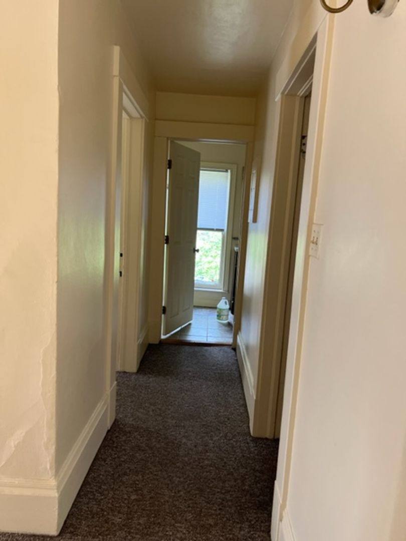House for rent at 507 Lawerence St, Ann Arbor, MI 48104