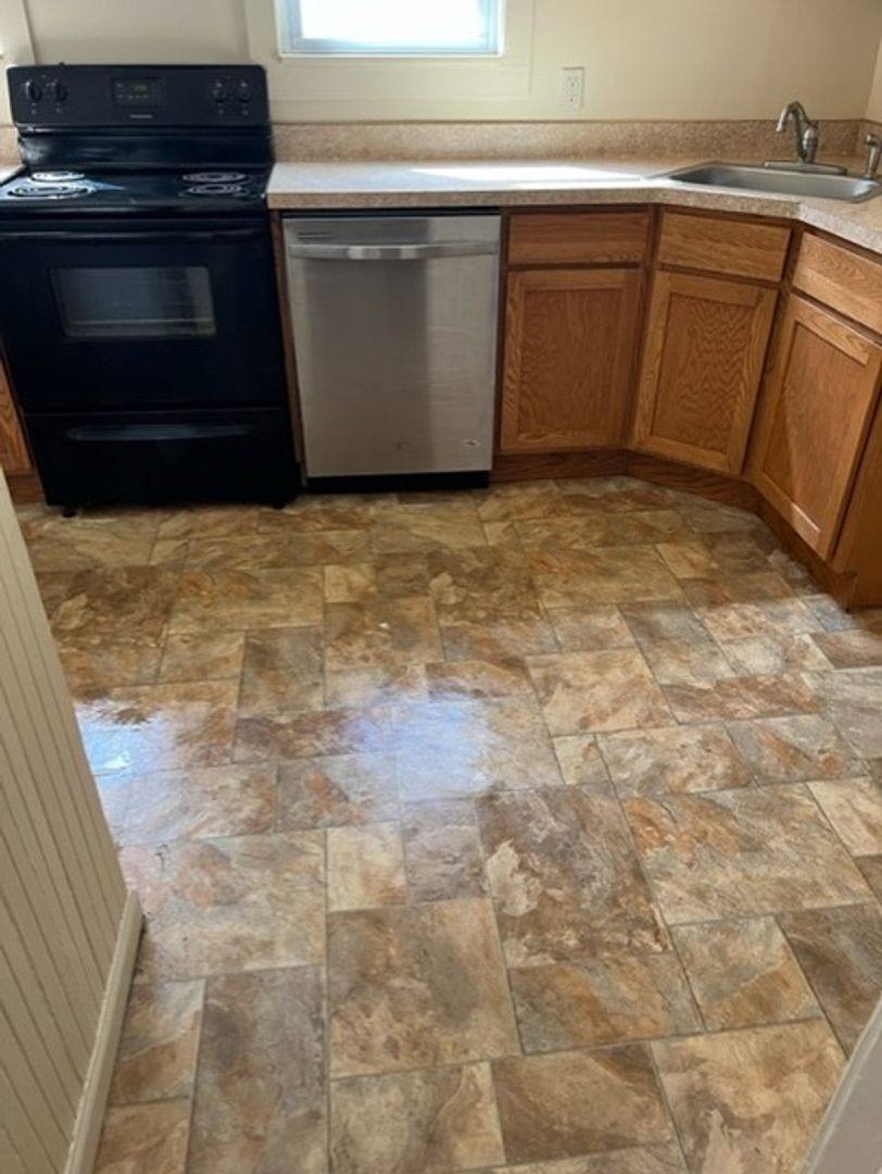 House for rent at 507 Lawerence St, Ann Arbor, MI 48104
