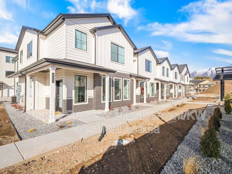 Townhouse for rent at 232 E 860 S, Spanish Fork, UT 84660