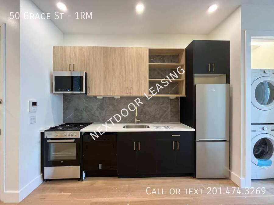 Apartment for rent at 50 Grace St #1RM, Jersey City, NJ 07307