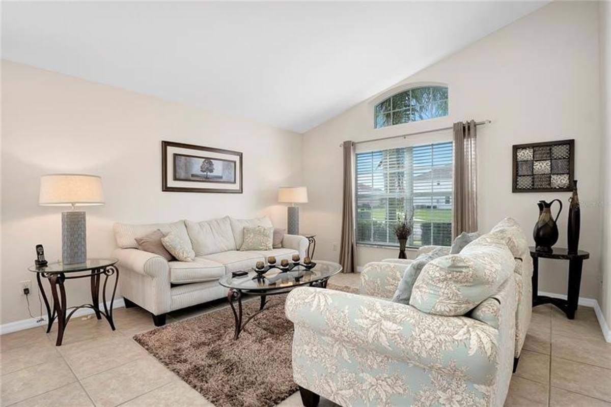 House for rent at 4450 Nirvana Parkway, Kissimmee, FL 34746