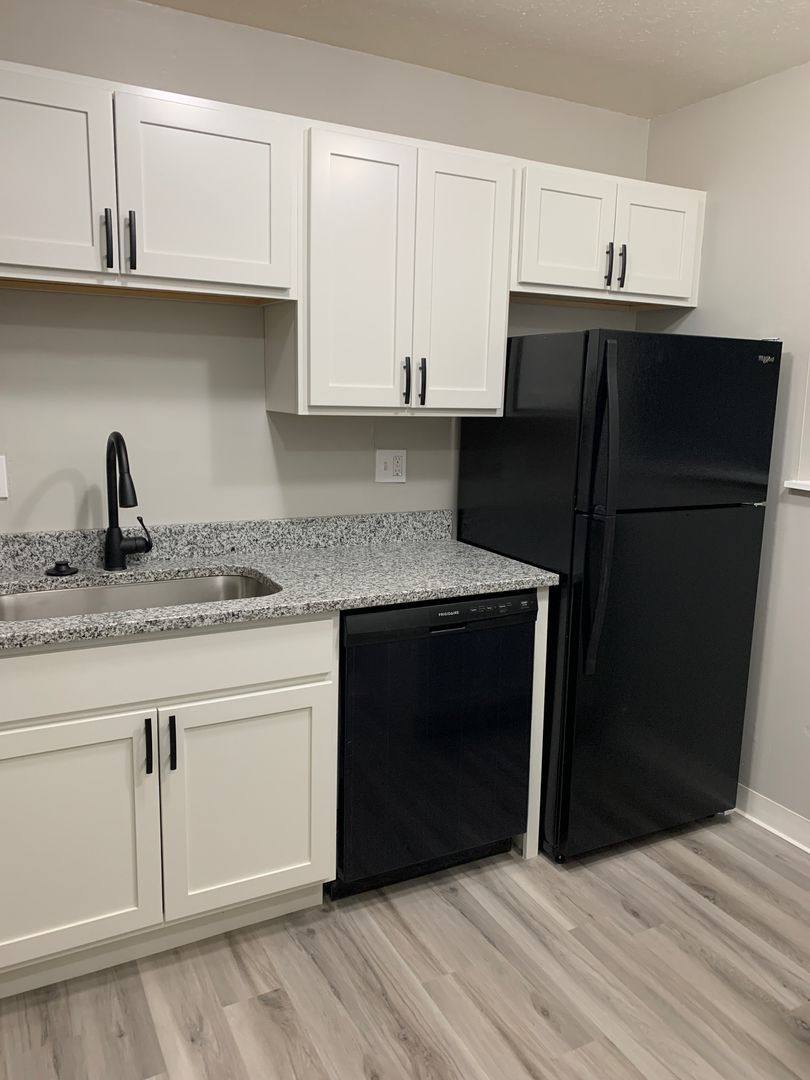 Apartment for rent at 7191 Mentor Ave, Mentor, OH 44060