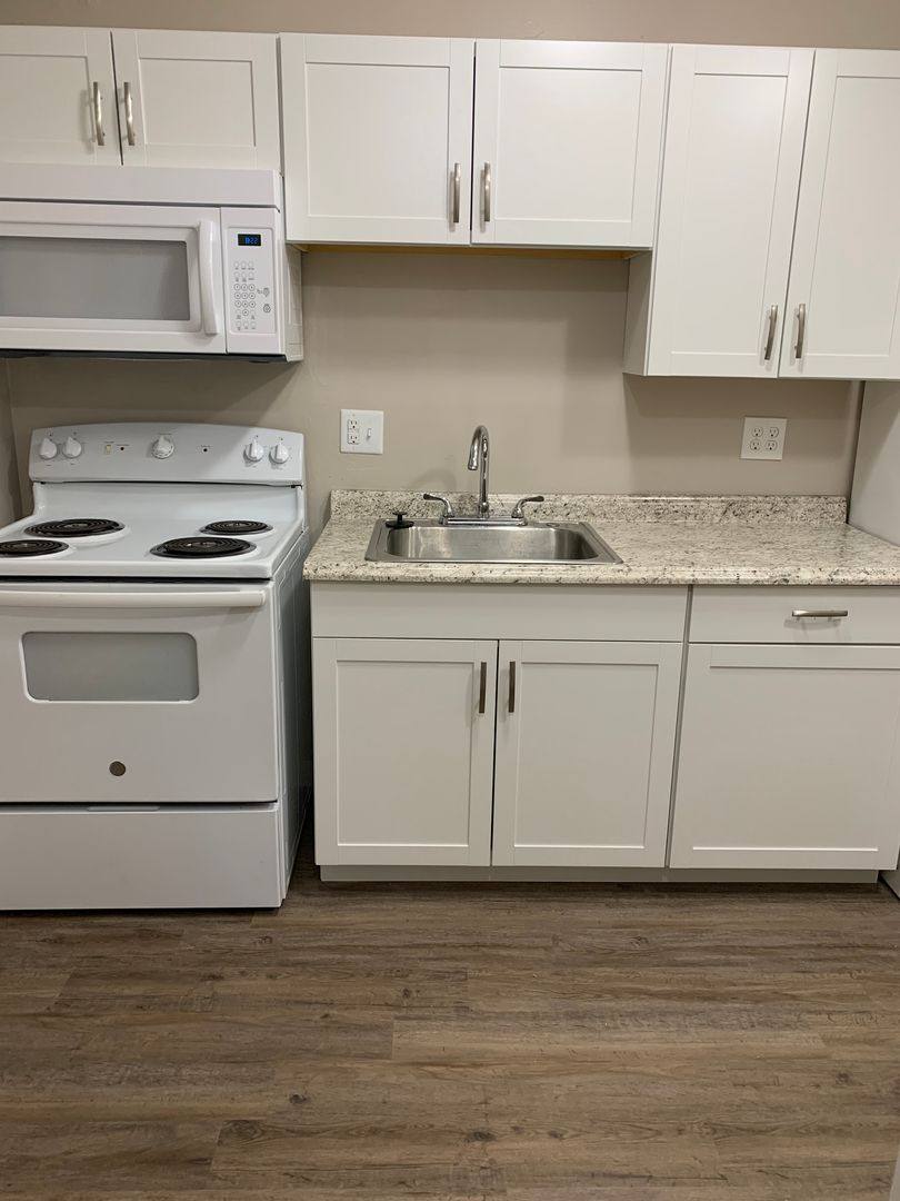Apartment for rent at 7191 Mentor Ave, Mentor, OH 44060